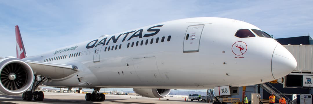 LAS qantas